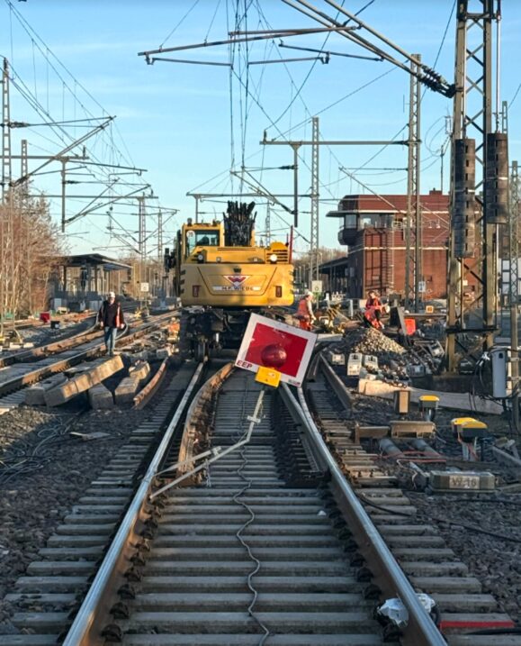 Hamburg Berlin Gleisbau Baustelle, Kran